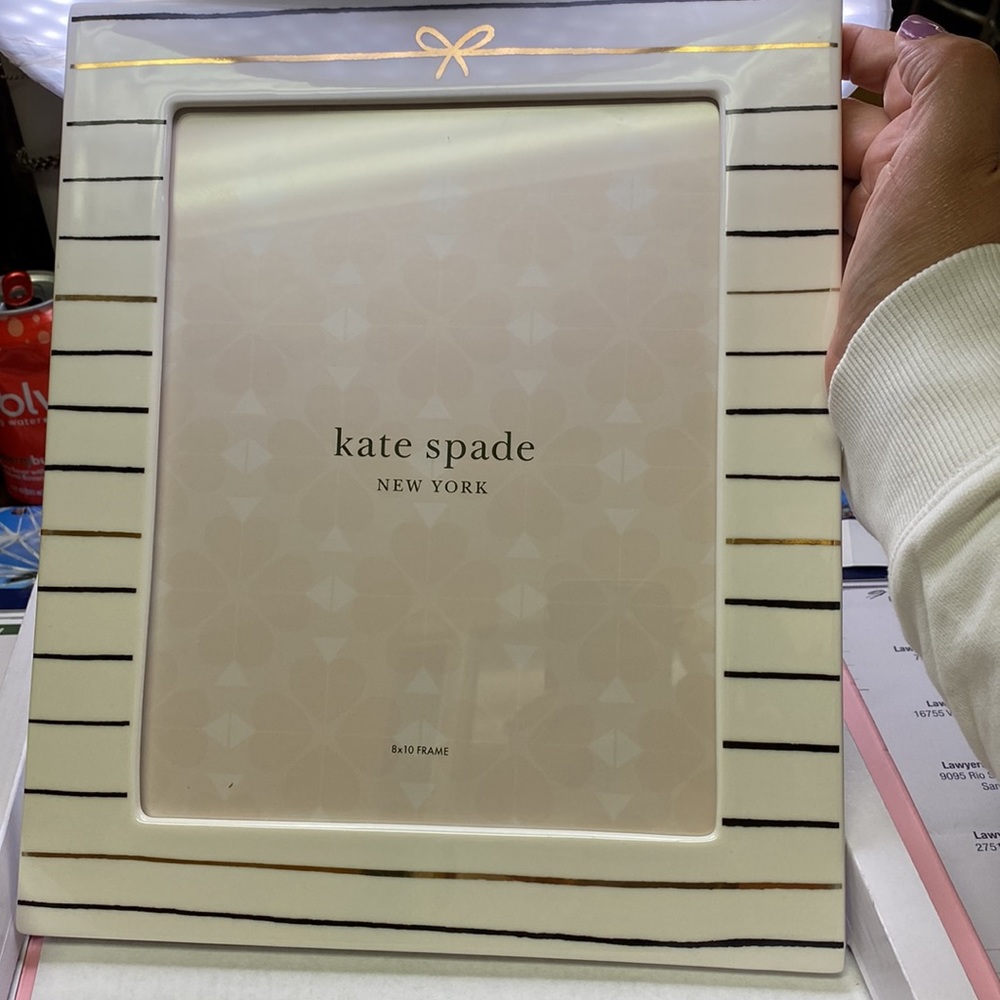 Kate spade New York picture frame 8 x 10 NWT